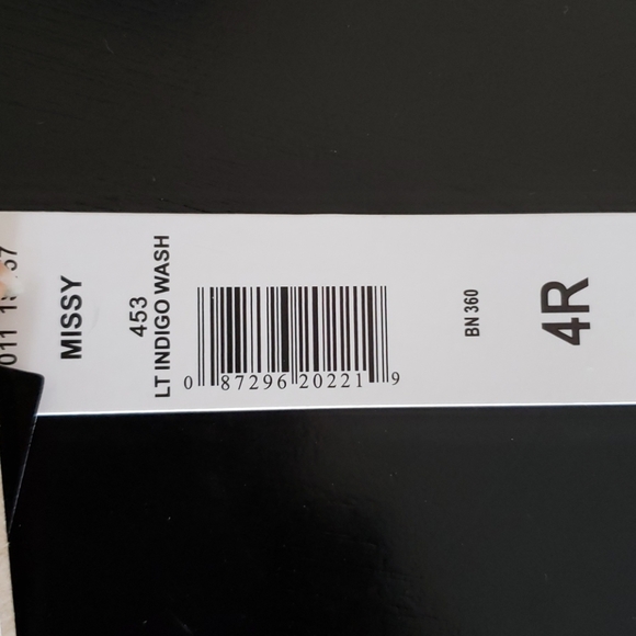 *Brand New Bianca Nygard Women's Jeans - Picture 16 of 16